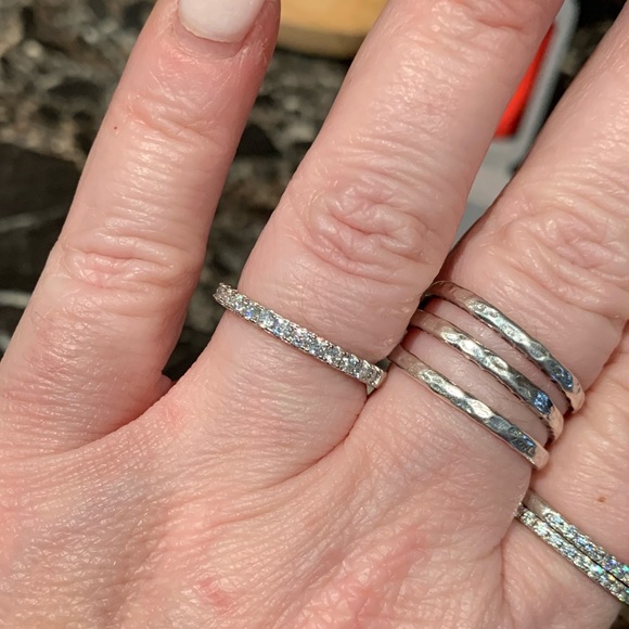 Jewelry - #235 0.42 cttw Moissanite band